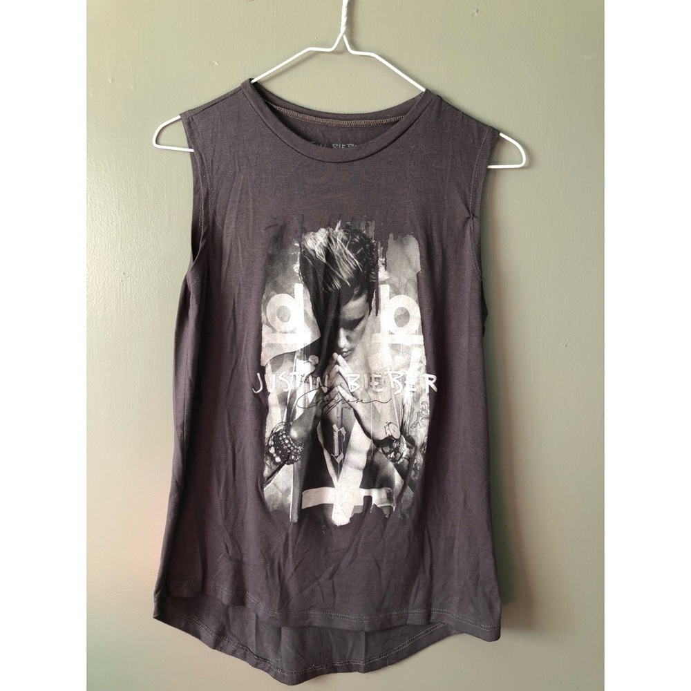 Justin Bieber tank top